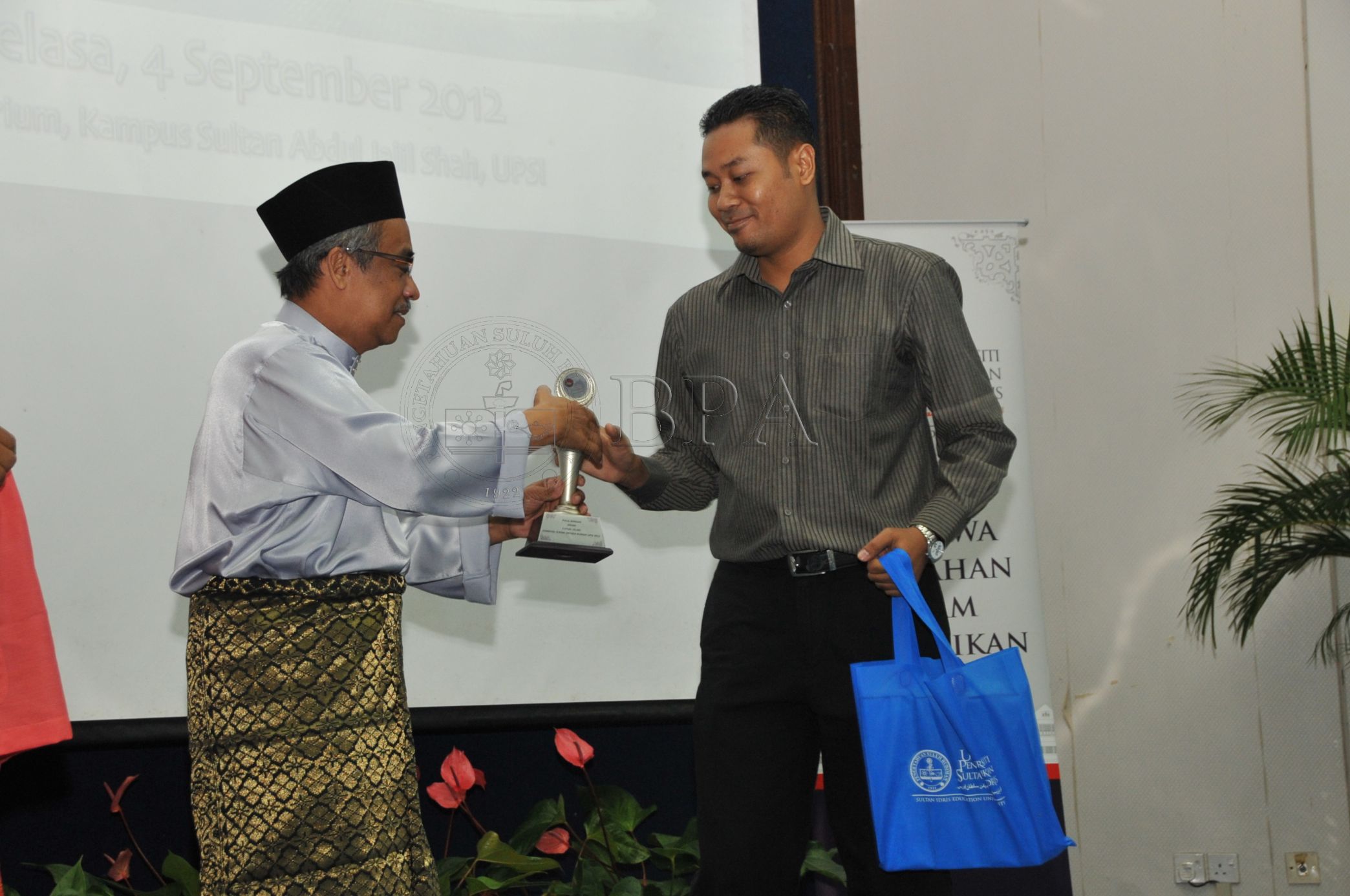 BPA 12 110 APC PRO 5327